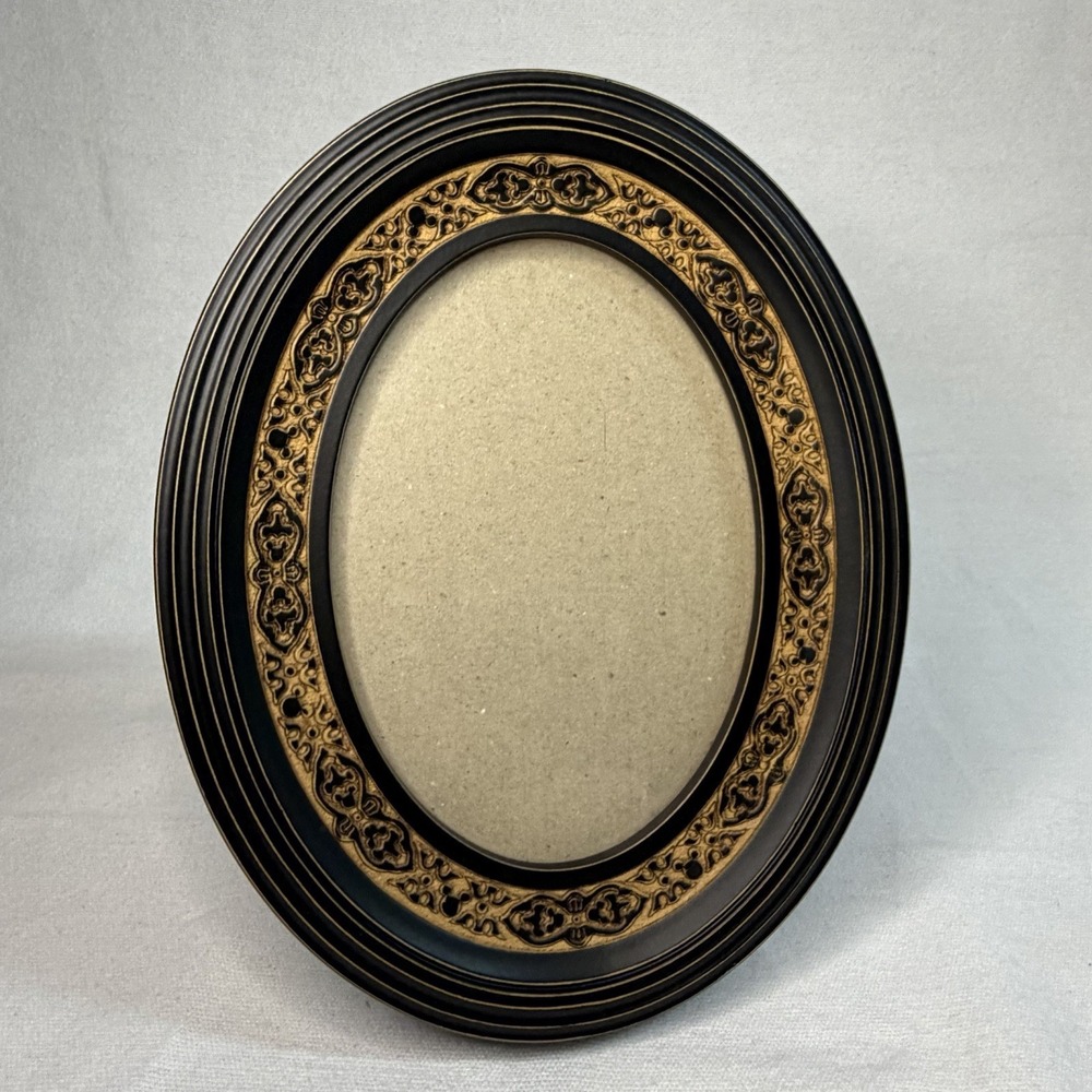 Disney Parks Hidden Mickey Silhouette Oval Ornate Picture Frame Black & Gold